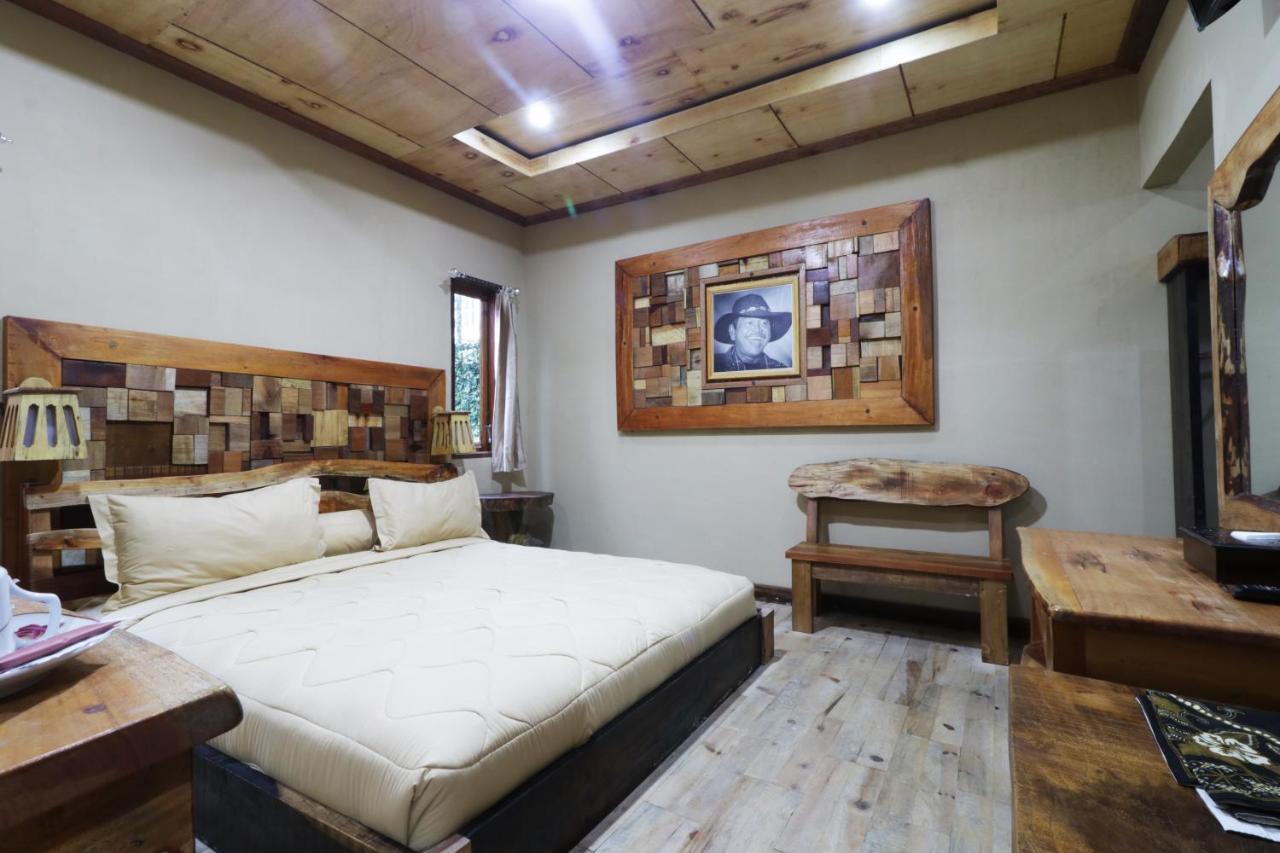 Alloyna Country Cottage Brastagi Berastagi Exterior photo