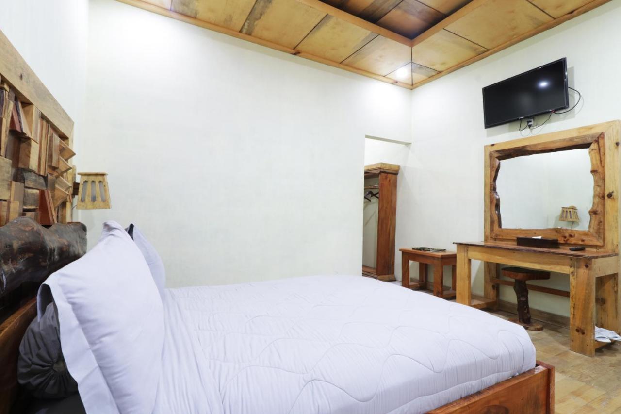 Alloyna Country Cottage Brastagi Berastagi Exterior photo